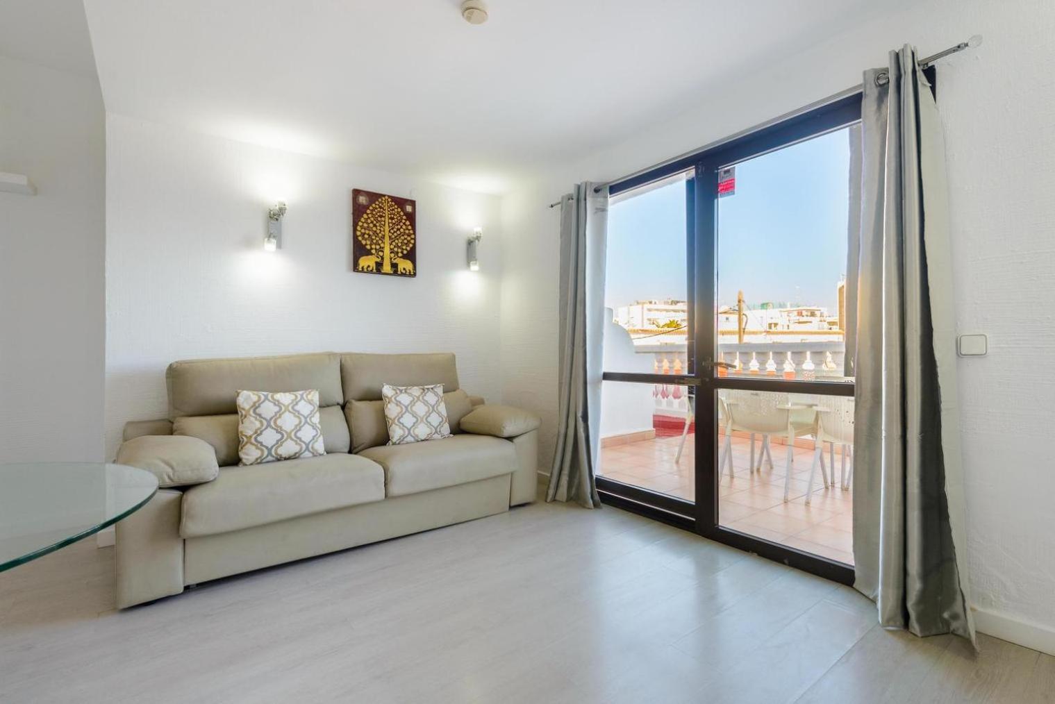 Jacaranda Apartments & Studios Es Cana 部屋 写真