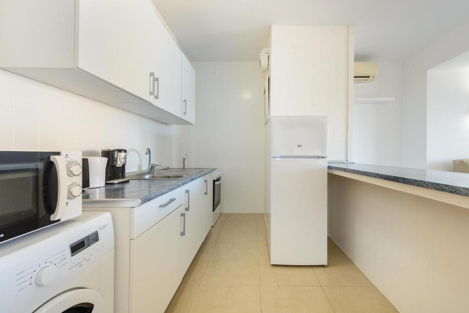 Jacaranda Apartments & Studios Es Cana 部屋 写真