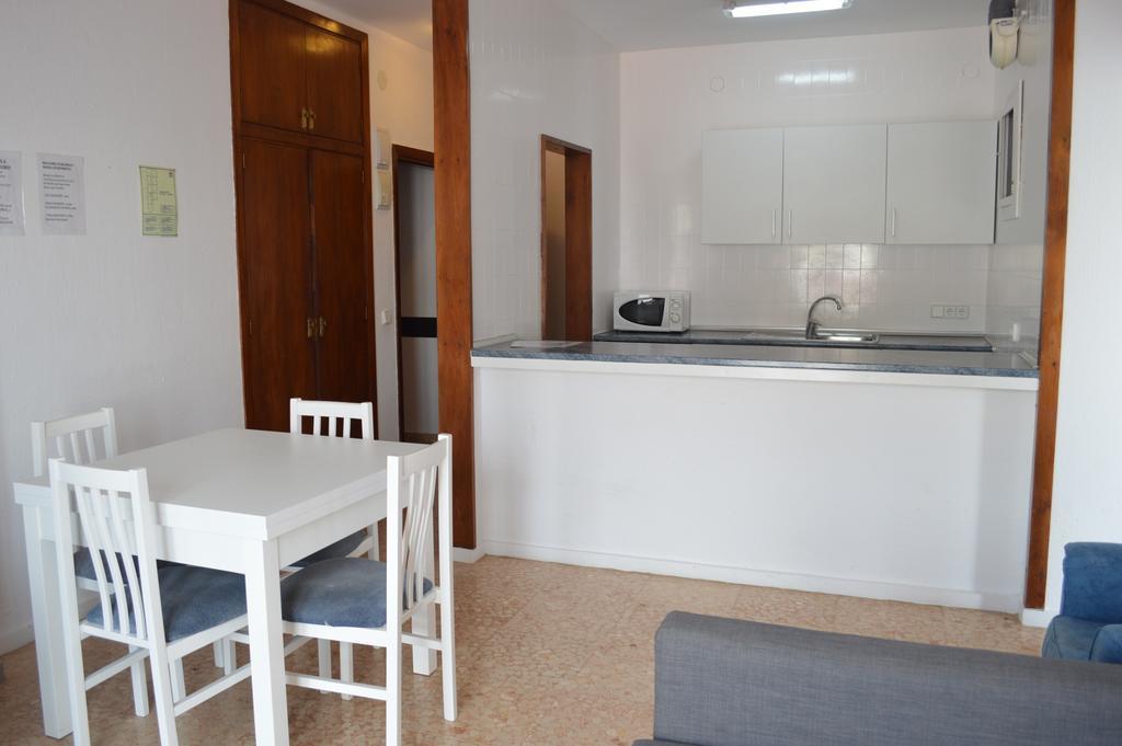 Jacaranda Apartments & Studios Es Cana エクステリア 写真