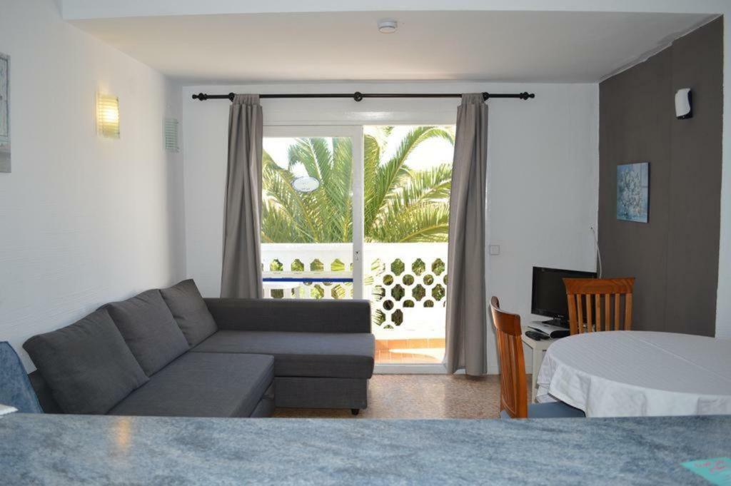 Jacaranda Apartments & Studios Es Cana エクステリア 写真