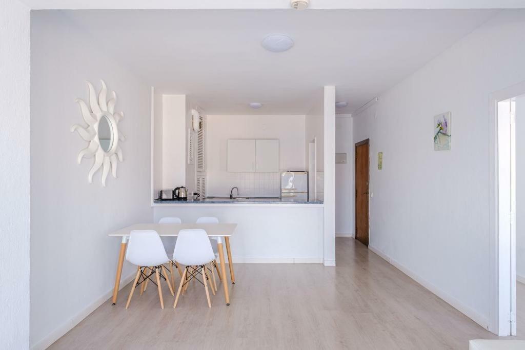 Jacaranda Apartments & Studios Es Cana エクステリア 写真