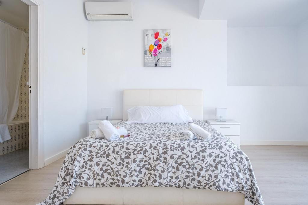 Jacaranda Apartments & Studios Es Cana エクステリア 写真
